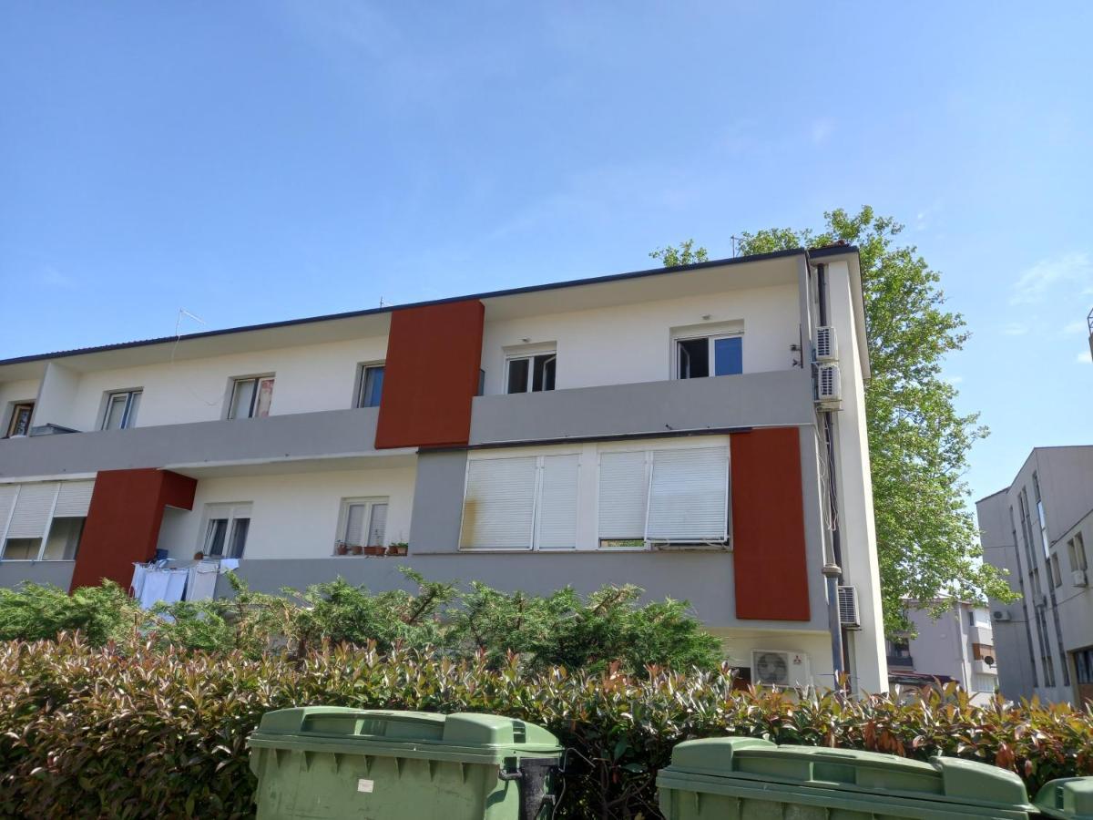La Piazza Apartment Umag Exterior photo