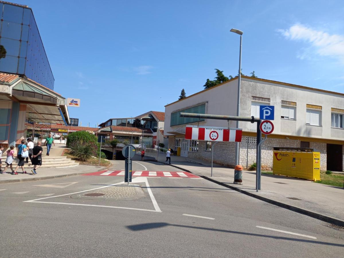 La Piazza Apartment Umag Exterior photo