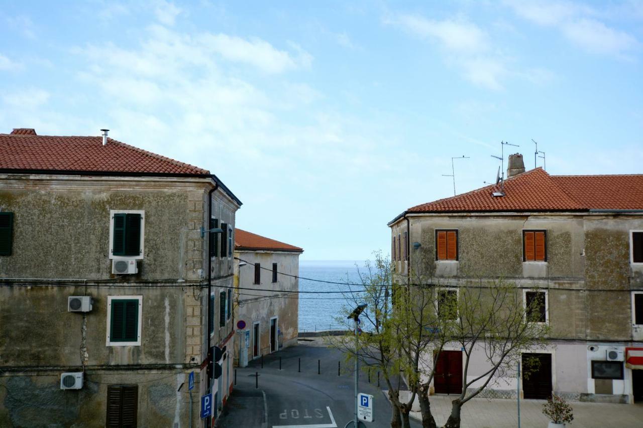 La Piazza Apartment Umag Exterior photo